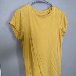 Universal Thread Yellow T-Shirt Small